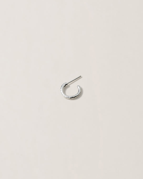 GAIA TEXTURED HOOP LIGHT PIERCED EARRING Ⅰ - PURE SILVER 999