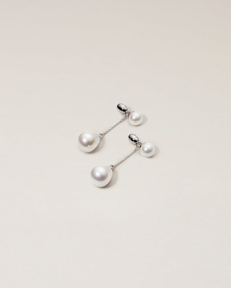 SWING PIERCED EARRINGS - PURE SILVER 999