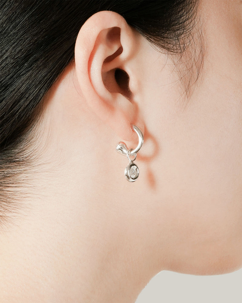 DROP PIERCED EARRINGS - PURE SILVER 999