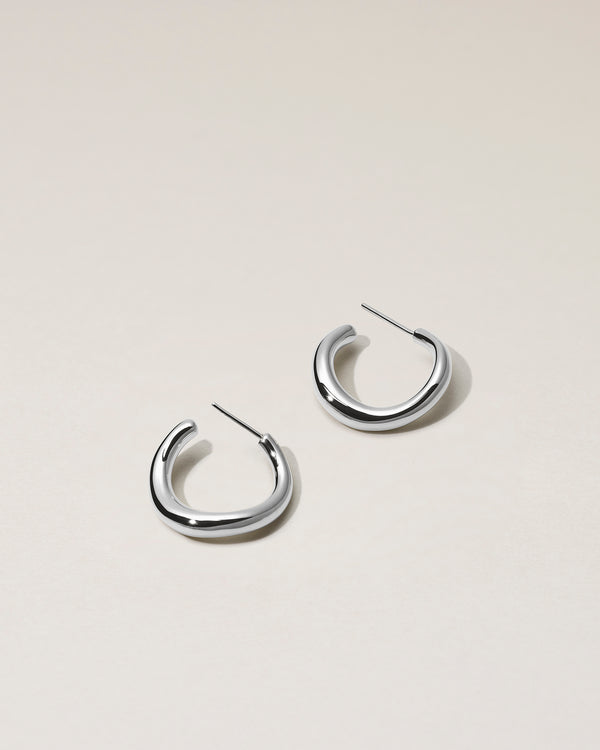 SWAY PIERCED EARRINGS Ⅰ - PURE SILVER 999