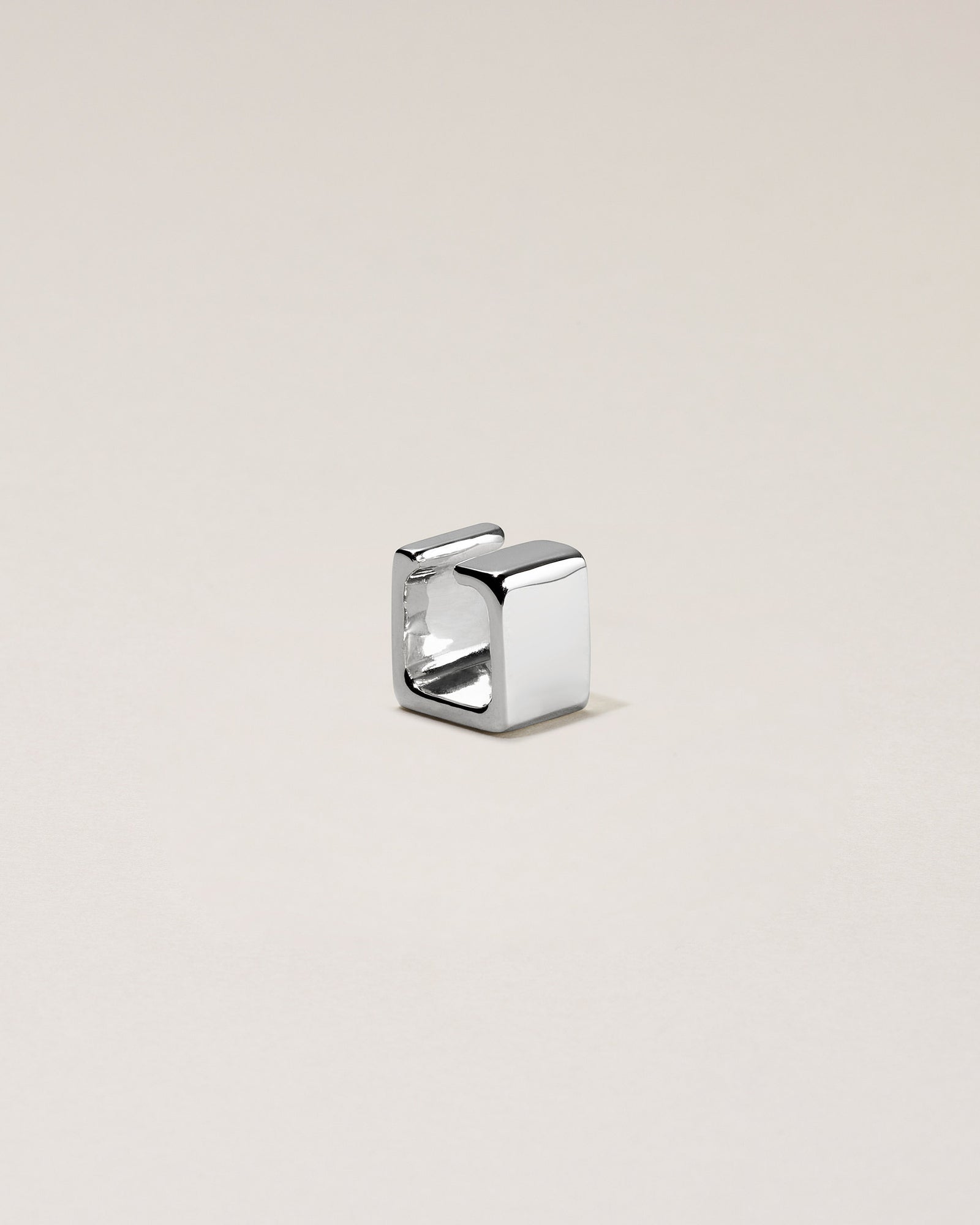 GLEAM-CUBE-EAR-CUFF---PURE-