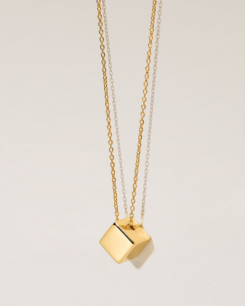 CUBE PENDANT - K24P